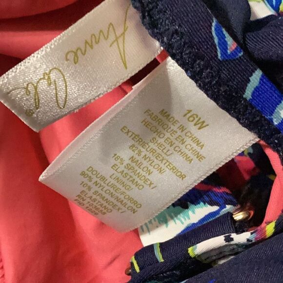 New. Anne Cole Navy floral bandeau swimsuit. 16W - Picture 9 of 9